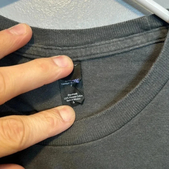 2014 CHER Tour concert official tshirt unisex small, short sleeve, tultex brand - Picture 4 of 6